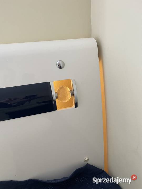 Piękny komplet mebli chłopca w stanie