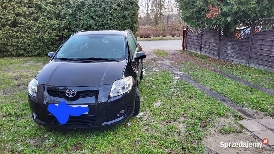 Toyota auris 14 d4d Motoryzacja Swarzędz