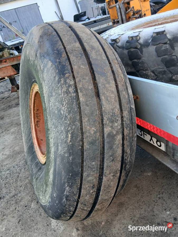 Sprzedam koła do beczkowozu Rolnictwo Rożnowo