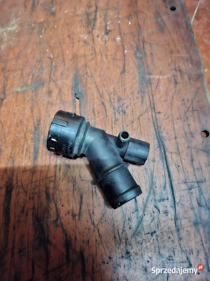 Króciec wody chłodnicy VW Seat Skoda Audi 19 TDI