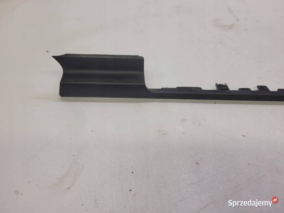 LISTWA OSŁONA DESKI AUDI A4 B9 A5 8W 8W1857304 osobowe
