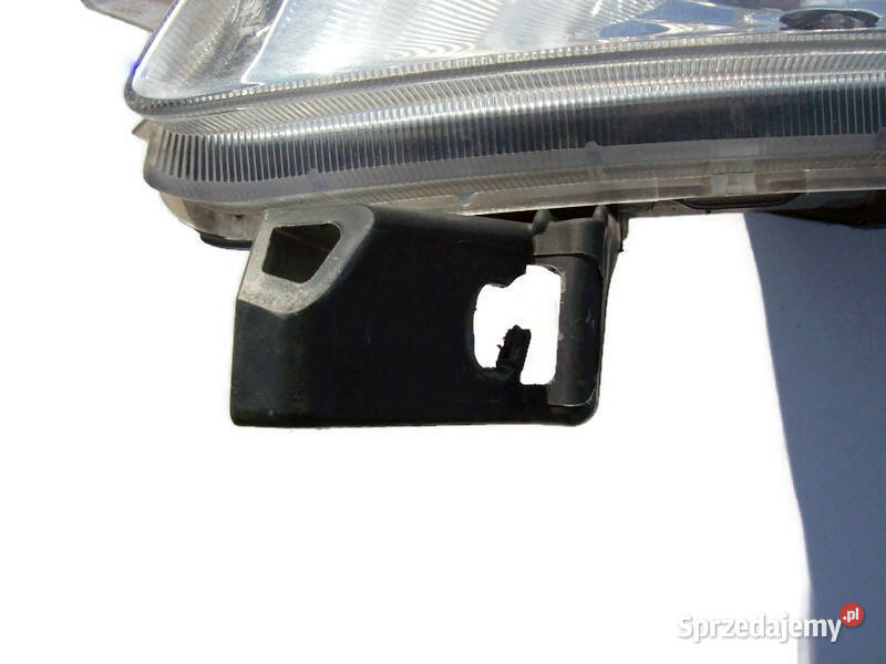 Yaris II Lampa lewy przod przednia lewa Valeo Oświetlenie Mińsk Mazowiecki