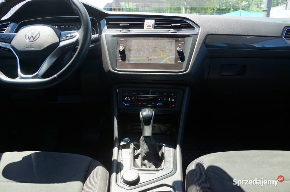 Volkswagen Tiguan 20 Benzyna 190 4x4 Lift Navi wspomaganie kierownicy Volkswagen