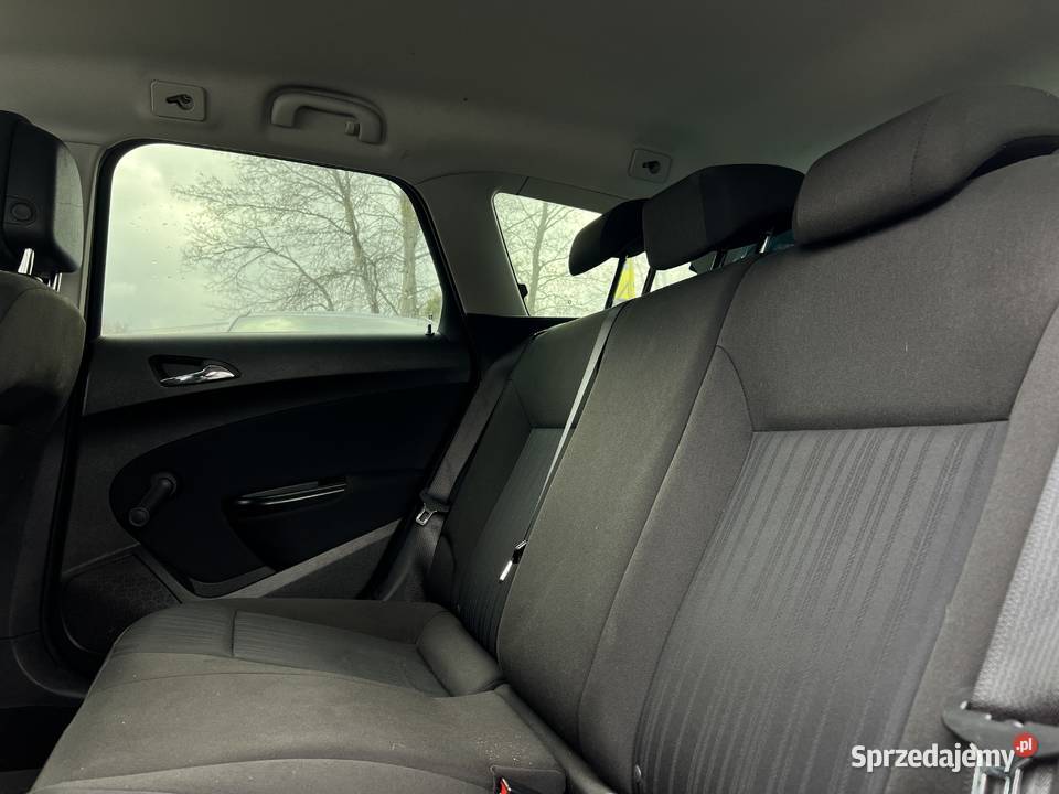 Opel Astra 2011 światła przeciwmgielne Warszawa