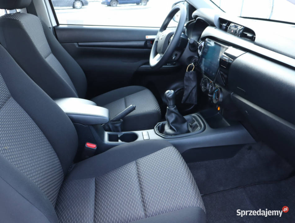 Toyota Hilux 24 D4D ABS Piaseczno