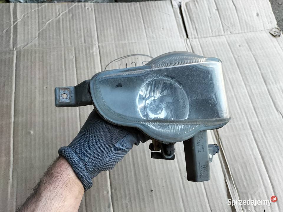 VOLVO S40 V40 HALOGEN PRAWY 30865565 Kamień-Kolonia