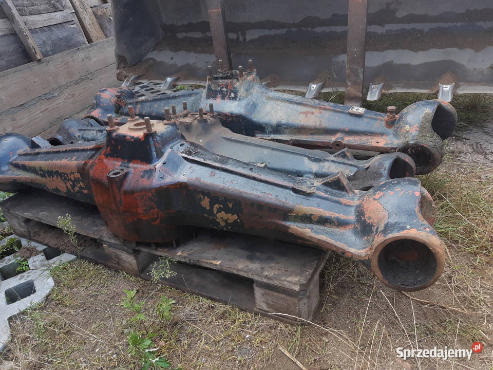 obudowa przedniego mostu same lamborghini deutz podlaskie Czarna Białostocka sprzedam