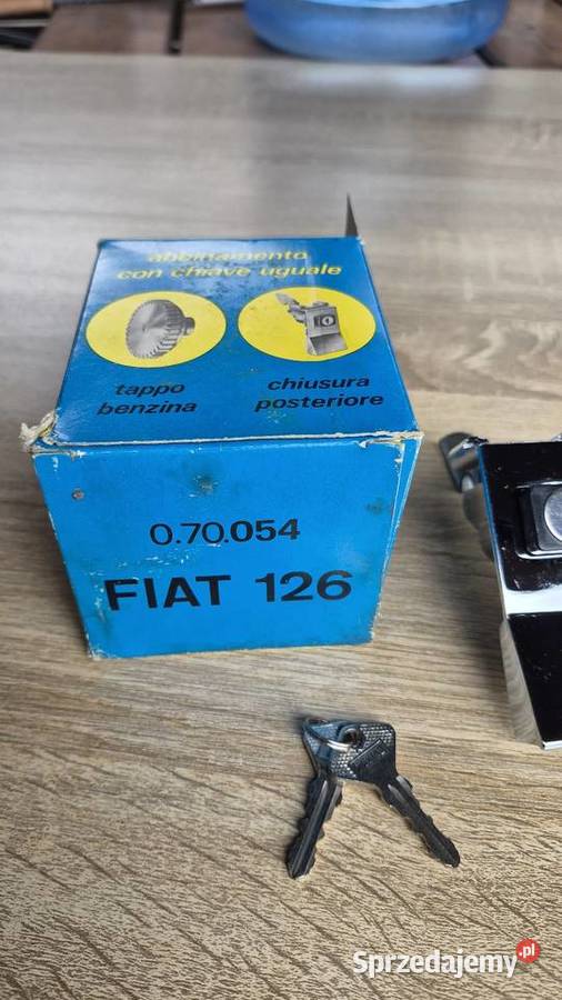 Fiat 126p korek paliwa zamek klapy chrom bambino wielkopolskie Środa Wielkopolska