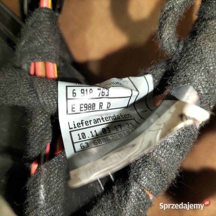 Panel wewnętrzny drzwi lewy tył z wiązką drzwi z Tapicerki samochodowe sprzedam