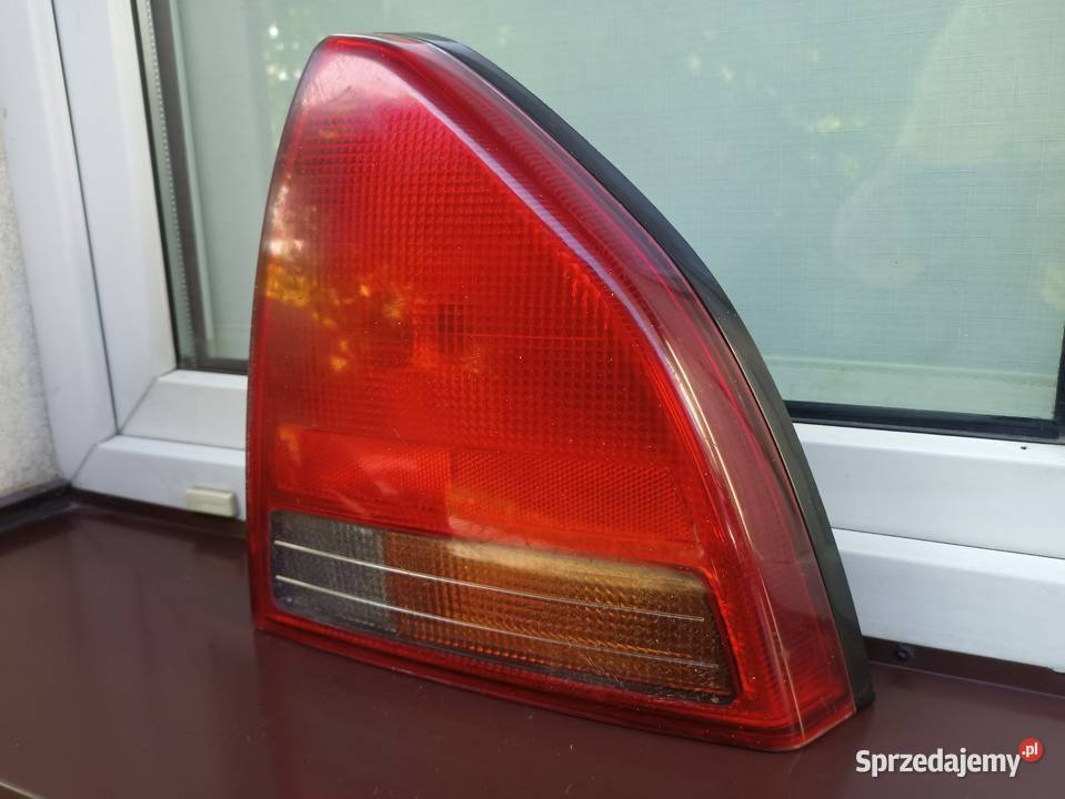 Honda Prelude IV 4 gen lampa tył tylna prawa Sieradz