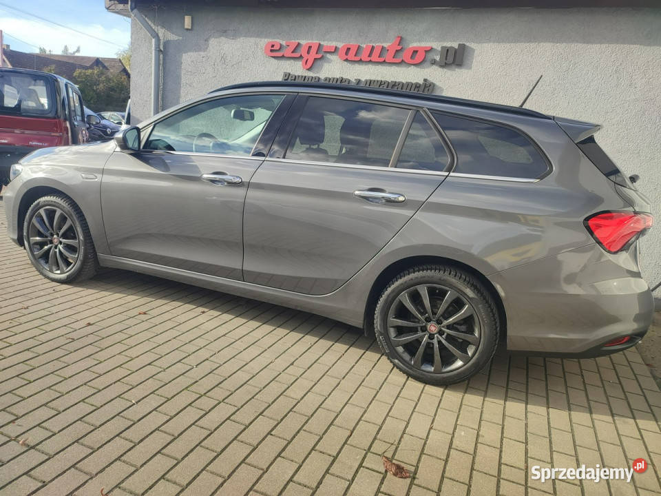 Fiat Tipo bezwypadkowy ASO skóra navi ksenon Zgierz