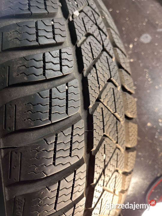 Cztery opony Run Flat zimowe Pirelli SottoZero Poznań