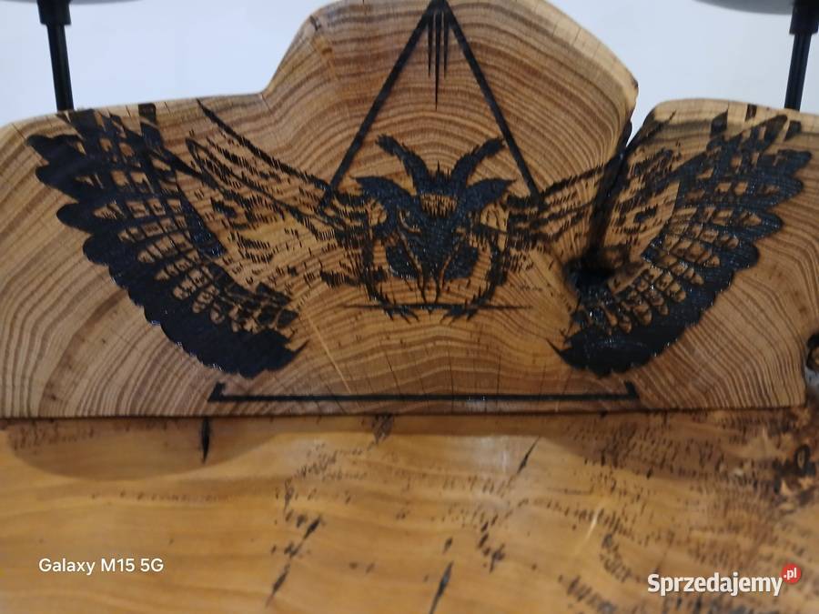 Świecznik z plastra akacji z sową Skawina