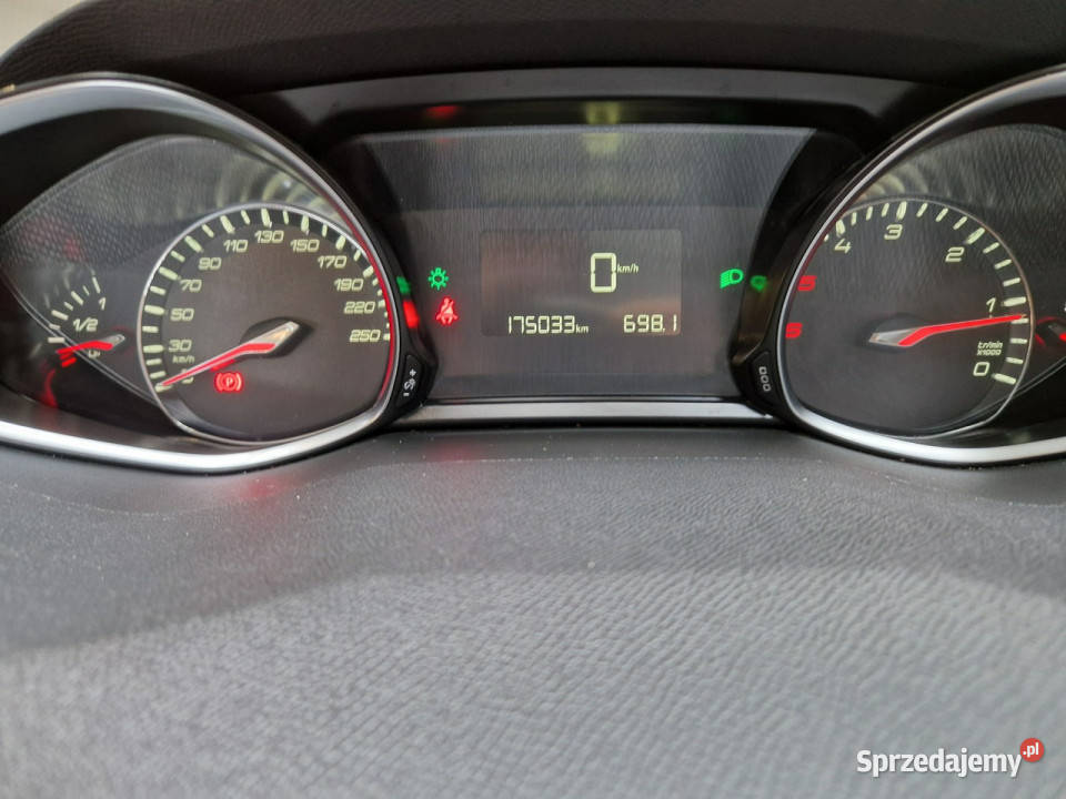 Peugeot 308 SW opis W podanej Roczna Gwarancja centralny zamek Peugeot śląskie