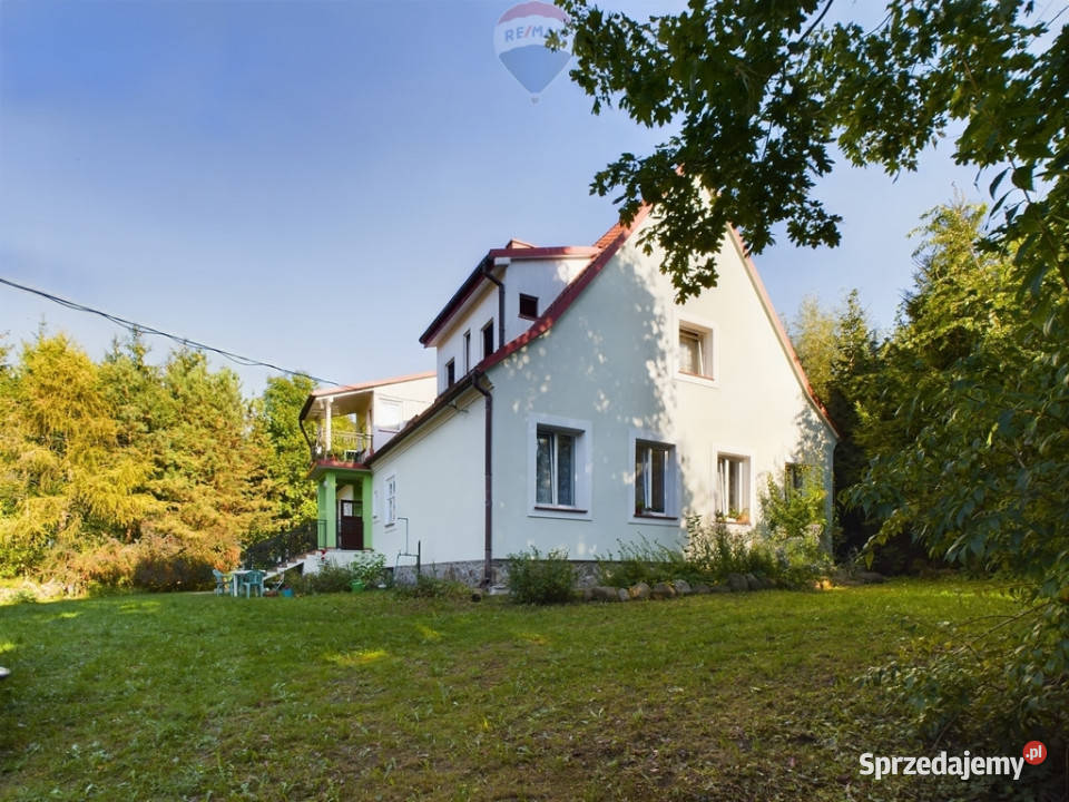 Siedlisko na Mazurach asfalt Brzozówko