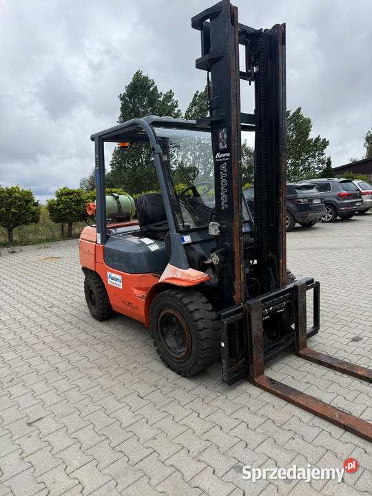 wózek widłowy TOYOTA 7FGJF35 LPG 3500 6800mtg łódzkie Działoszyn