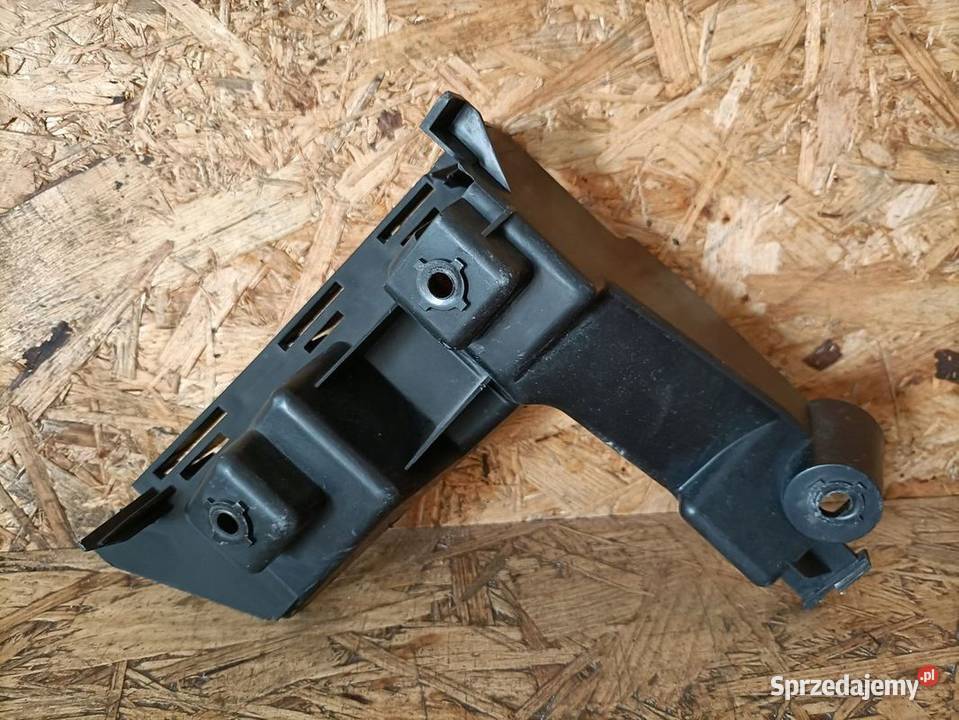 VOLVO V70 XC70 08 ŚLIZG ZDERZAKA PRAWY TYŁ osobowe Pleszew