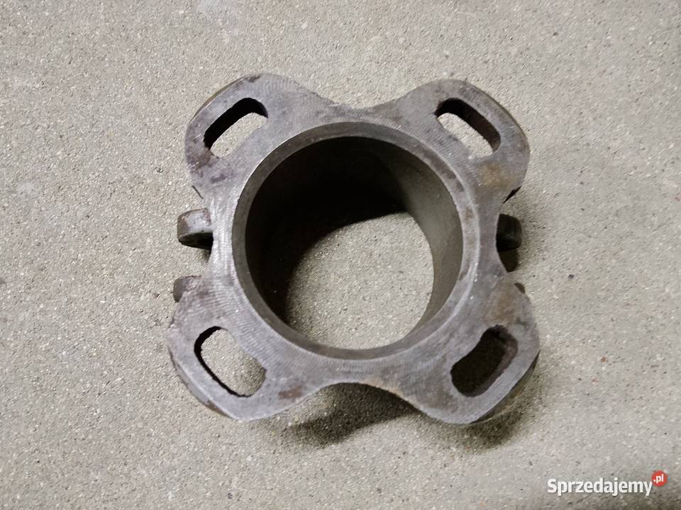 Korpus kołpak WOM Oryginalny do Ursus C360 C355 Osprzęt roboczy Mirzec sprzedam