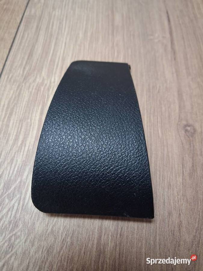 Zaślepka pasa bezpieczeństwa w słupku lewa małopolskie Dąbrowa Tarnowska