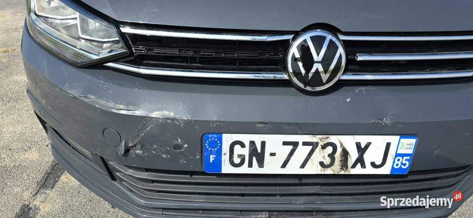 Volkswagen Touran Volkswagen Touran 15 TSI EVO 7 Pleszew