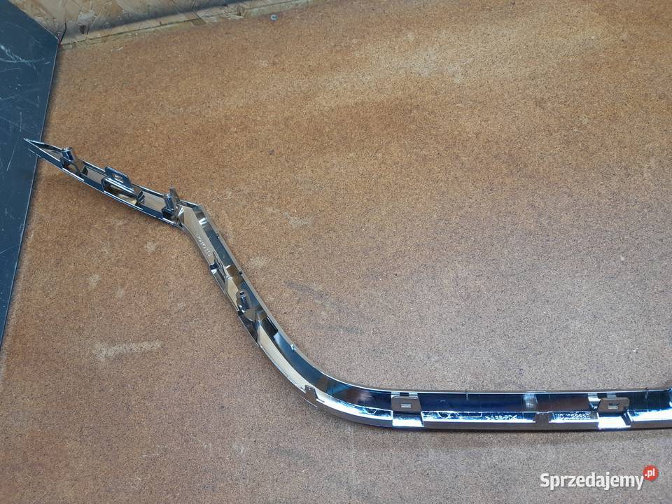 RENAULT TRAFIC III IV listwa dolna atrapy grill