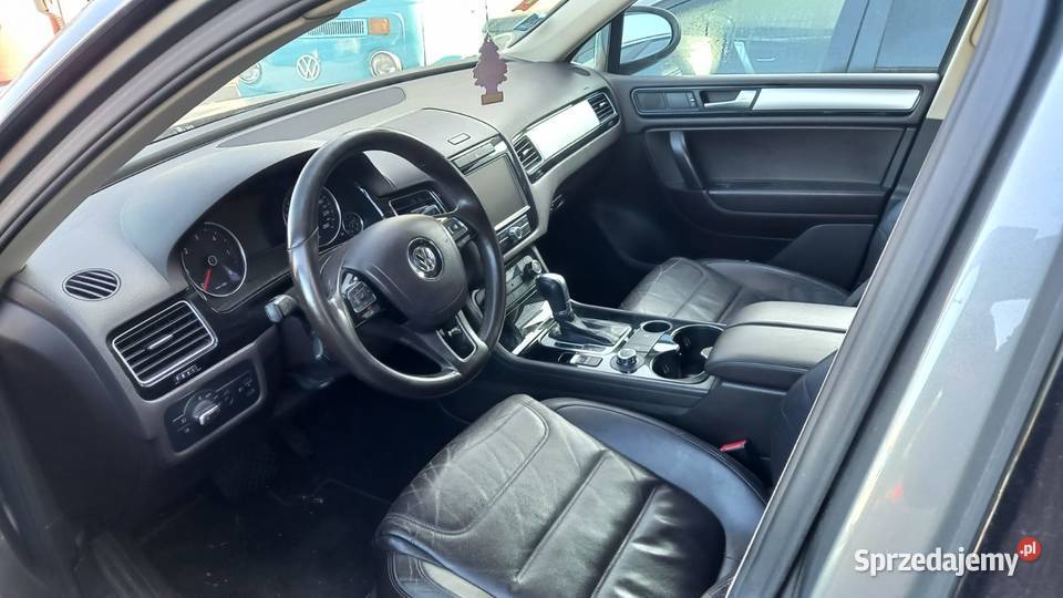Volkswagen Touareg II 2010 2017 30 VW V6 TDI światła LED Volkswagen Kalisz