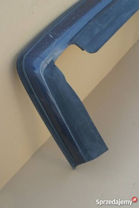 BMW 7 E32 ZDERZAK TYŁ 8694