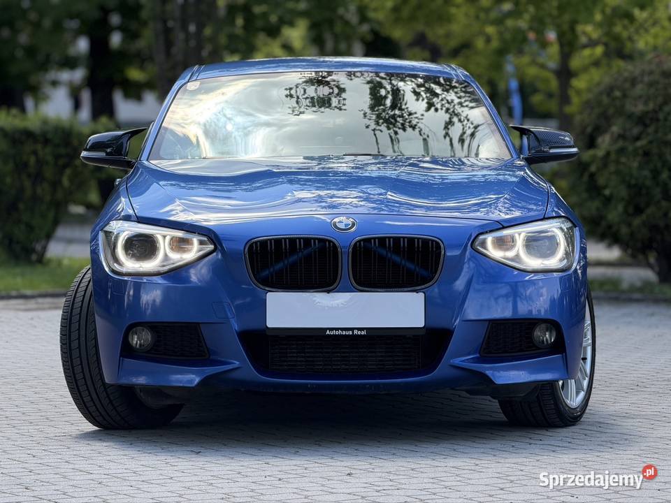 Piękna BMW 1 Mpakiet xdrive zarej w centralny zamek Nowy Sącz