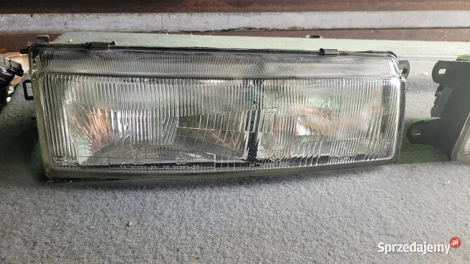 Lampy przód Mitsubishi Colt Łagów