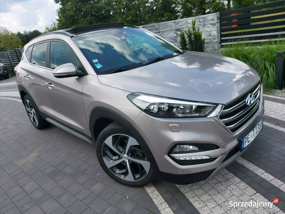 Hyundai Tucson kamera navi 17crd XENON PANORAMA światła przeciwmgielne Drelów sprzedam