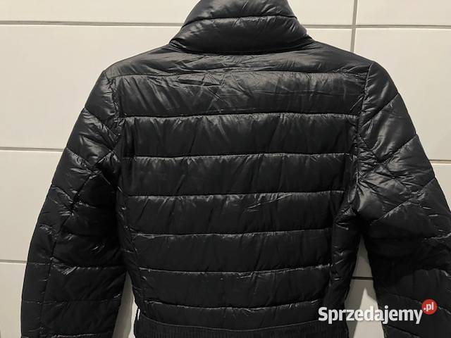 czarna kurtka xs 34 kołnierz stójka pas Wiosenna/Jesienna  Toruń