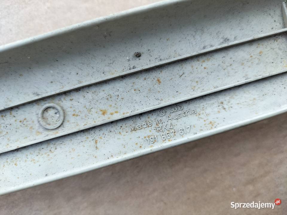 VW GOLF II 2 191867617 TYLNA LISTWA PODSUFITKI Kamień-Kolonia sprzedam