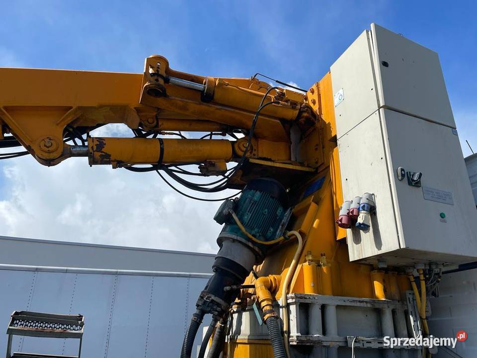 Podnosnik teleskopowy zwyżka zabudowa 14m Olkusz