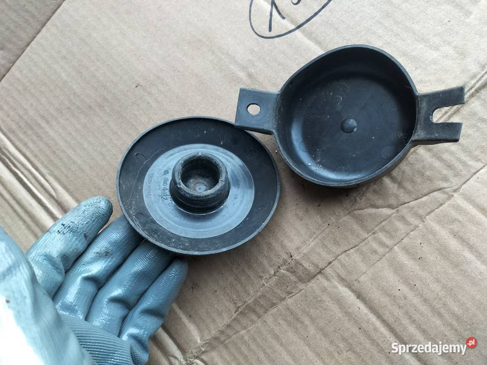 AUDI 80B4 GÓRNA OSŁONA ZAŚLEPKA ŚRUBY Kamień-Kolonia