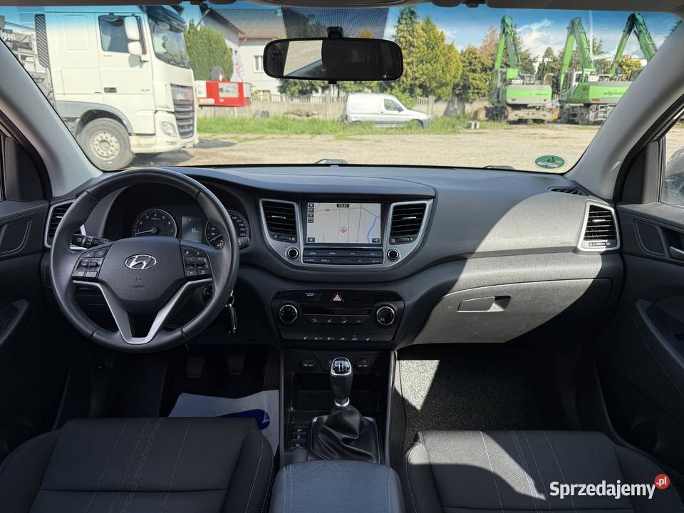 Hyundai Tucson 16 BENZYNA Klimatyzacja Nawigacja elektrochrom. lusterko wst. Konin