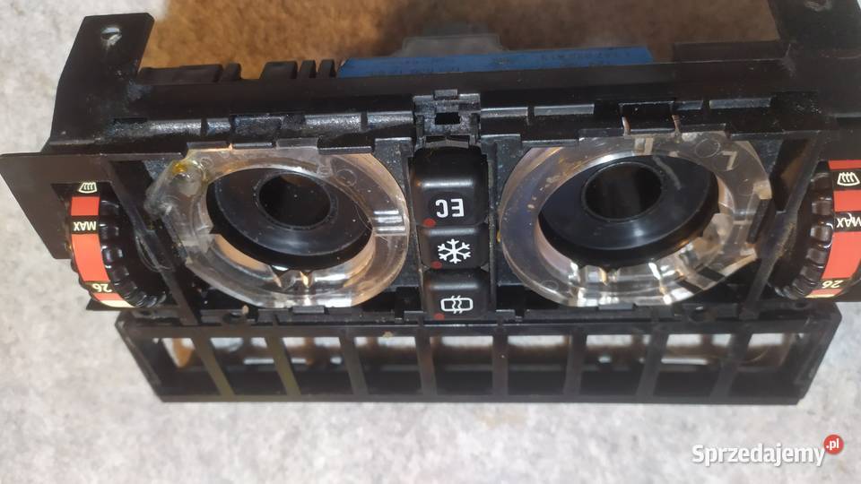 Mercedes W124 Panel ogrzewania KLIMA 1248301285 osobowe Łagiewniki sprzedam