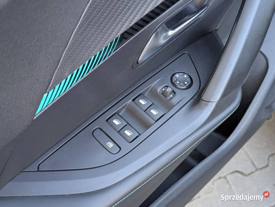 Peugeot 2008 2022r LED Automat Kamera Faktura 23 130KM Gdańsk