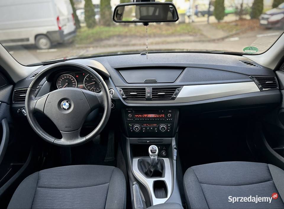 BMW X1 sDrive18i 20 benzyna 2013r zadbana Niski hak Szczecin sprzedam