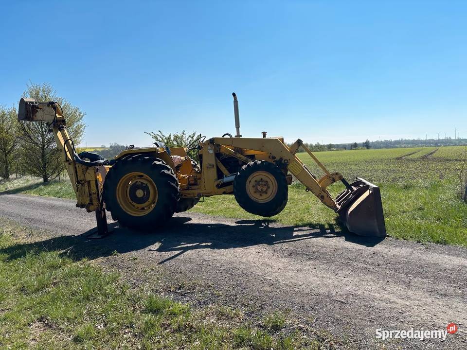 Koparko Ładowarka MF 50 R 4x4 Rok produkcji 1970 sprzedam
