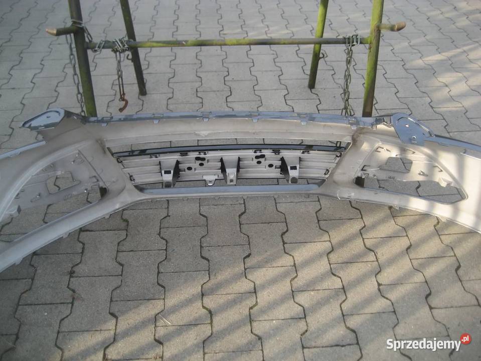 FORD KUGA MK2 II ZDERZAK PRZEDNI BEZ OTWORÓW PDC