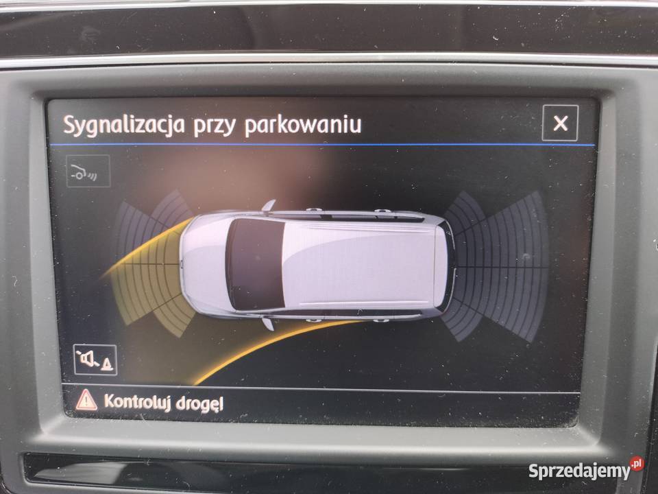 VW Touran Aktywny tempomat Kamera 2 kplopon Rok produkcji 2017 Swarzędz sprzedam