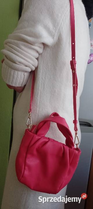 Zara Różowa torebka na ramię z Madrytu Kraków