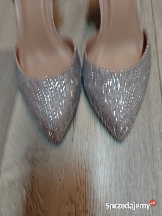 41 Coast Bogato zdobione czółenka wieczorowe z