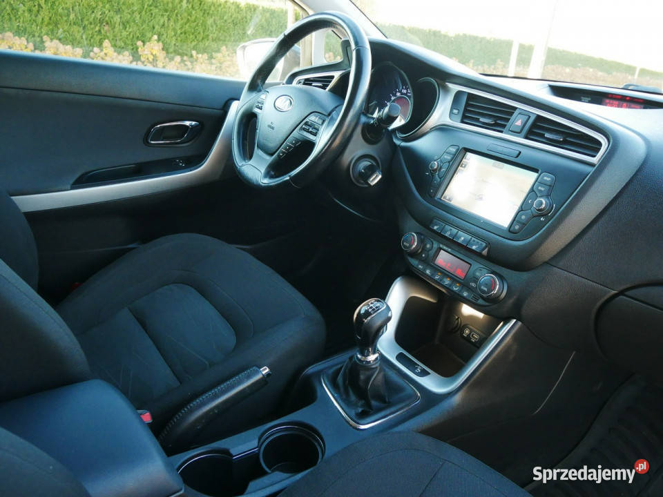 Kia Ceed FL 10TGDI 100 Eu6 Titan Serwisy do kamera cofania Kia Goczałkowice-Zdrój