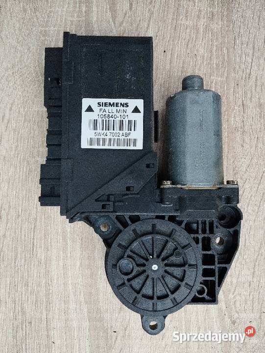 Sliniczek moduł szyby Audi A4 b6 lewy przód