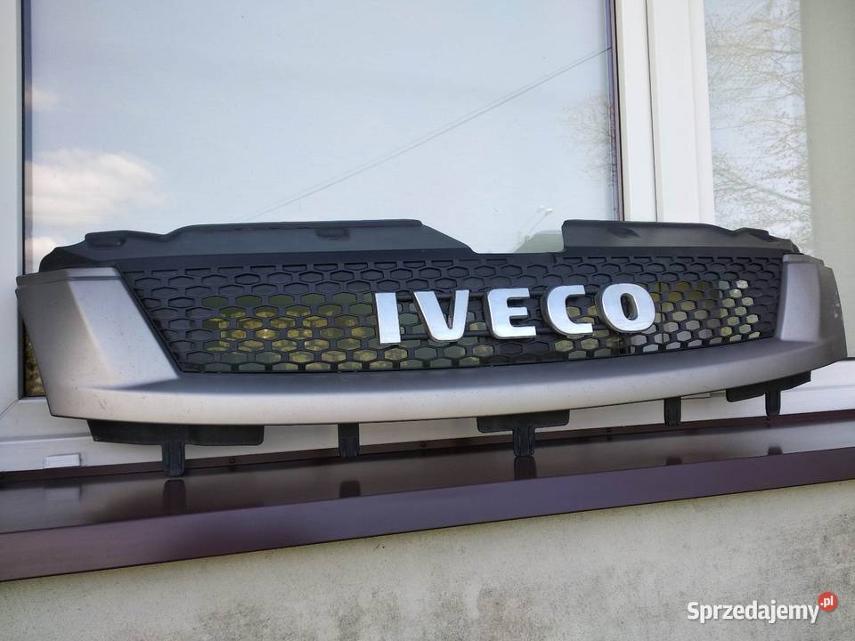 Iveco Daily IV grill atrapa przednia oryginał OE Sieradz