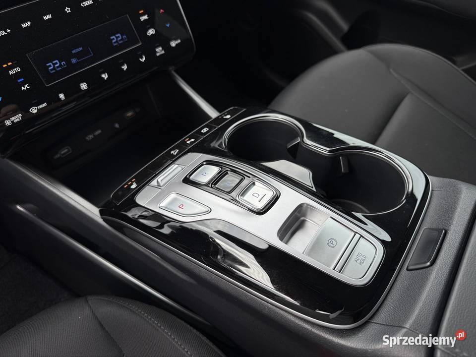 Hyundai Tucson 16 Hybrid 2022 szary Hyundai Krośniewice sprzedam
