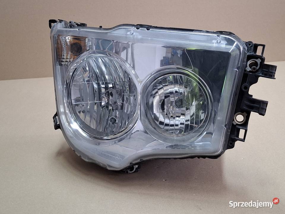 MERCEDES ANTOS AROCS REFLEKTOR PRAWY ORYGINAŁ ciężarowe