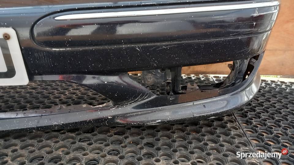 MERCEDES W203 AMG ZDERZAK PRZÓD HALOGEN Zbierkowo sprzedam