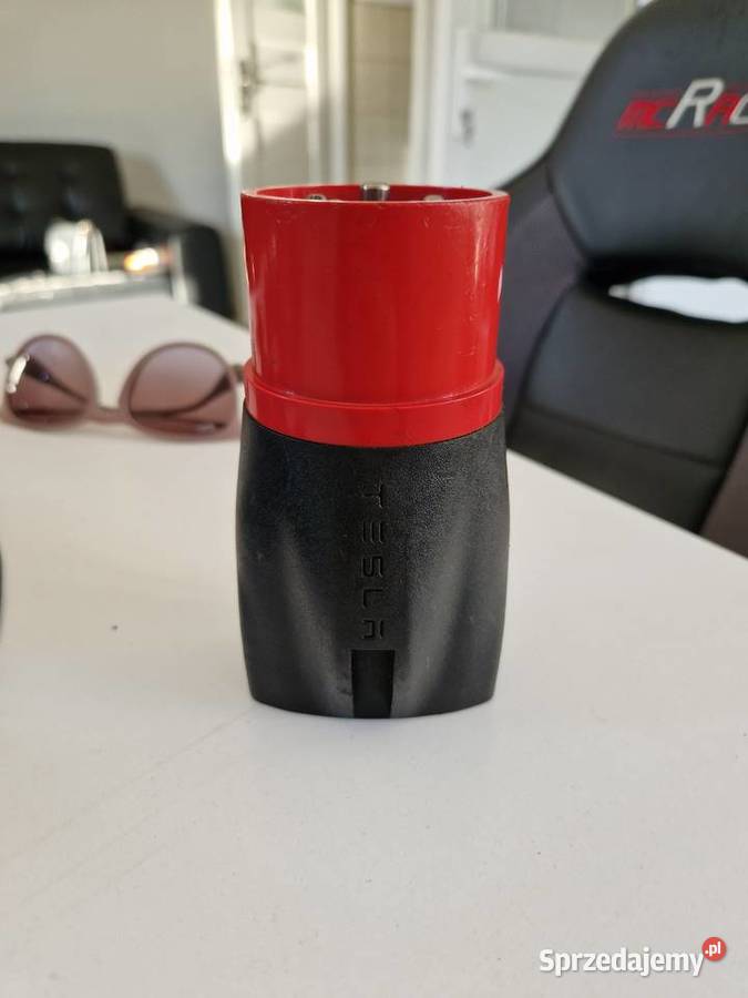 Tesla adapter 102411002A Pozostałe Złocieniec
